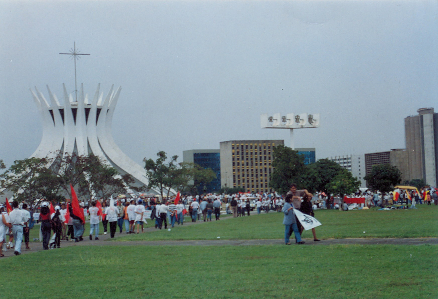 Apoio à Marcha dos Sem-T (5)