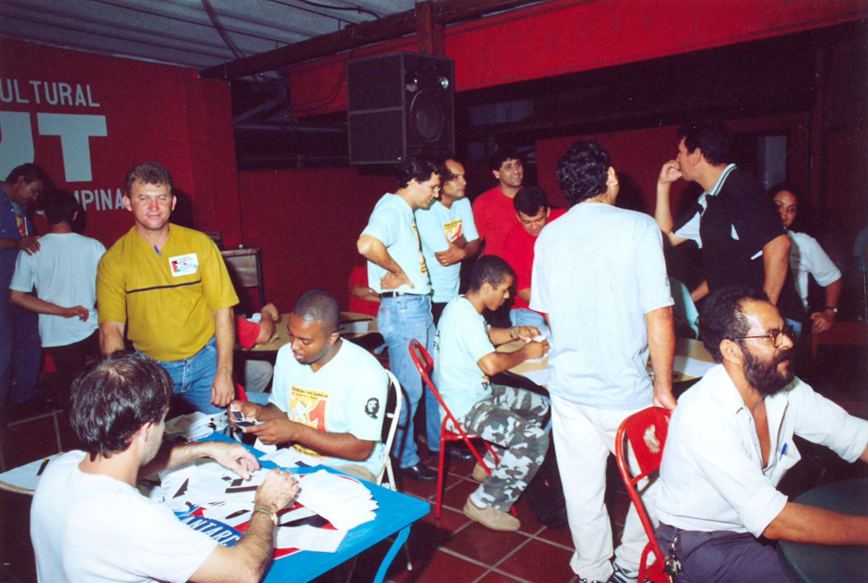 Apuração da Eleição Chapa 1 2002 a 2005, em Campinas 10-05-2002 (5)
