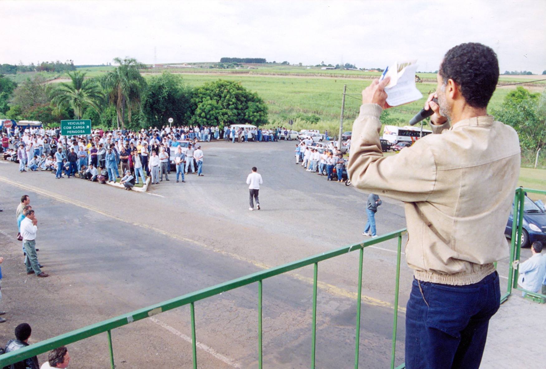 Assembleia de Campanha Salarial na 3M e na Rhodia em outub (4)