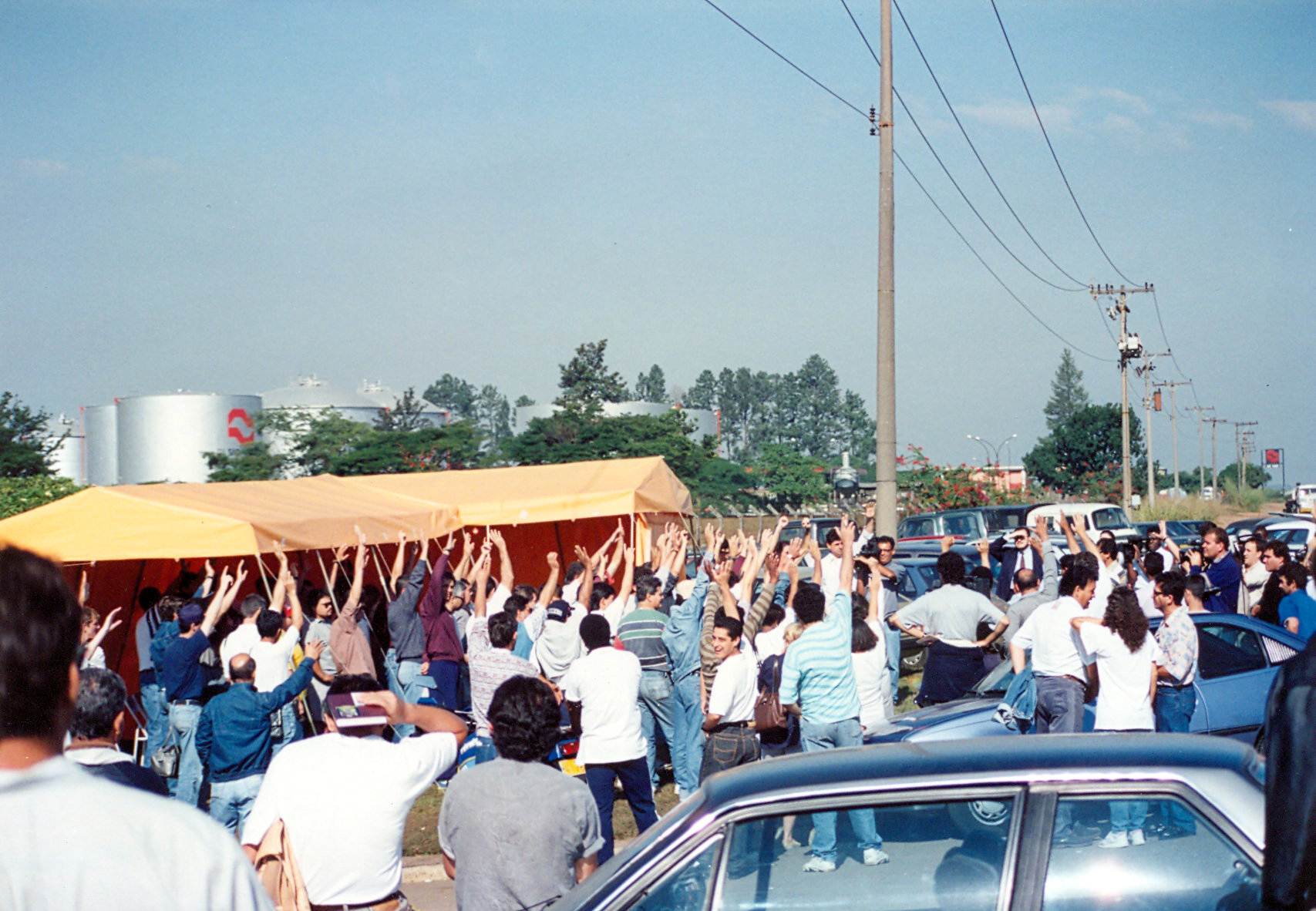 Exército ocupa Replan em greve dos petroleiros - 24-05 (9)