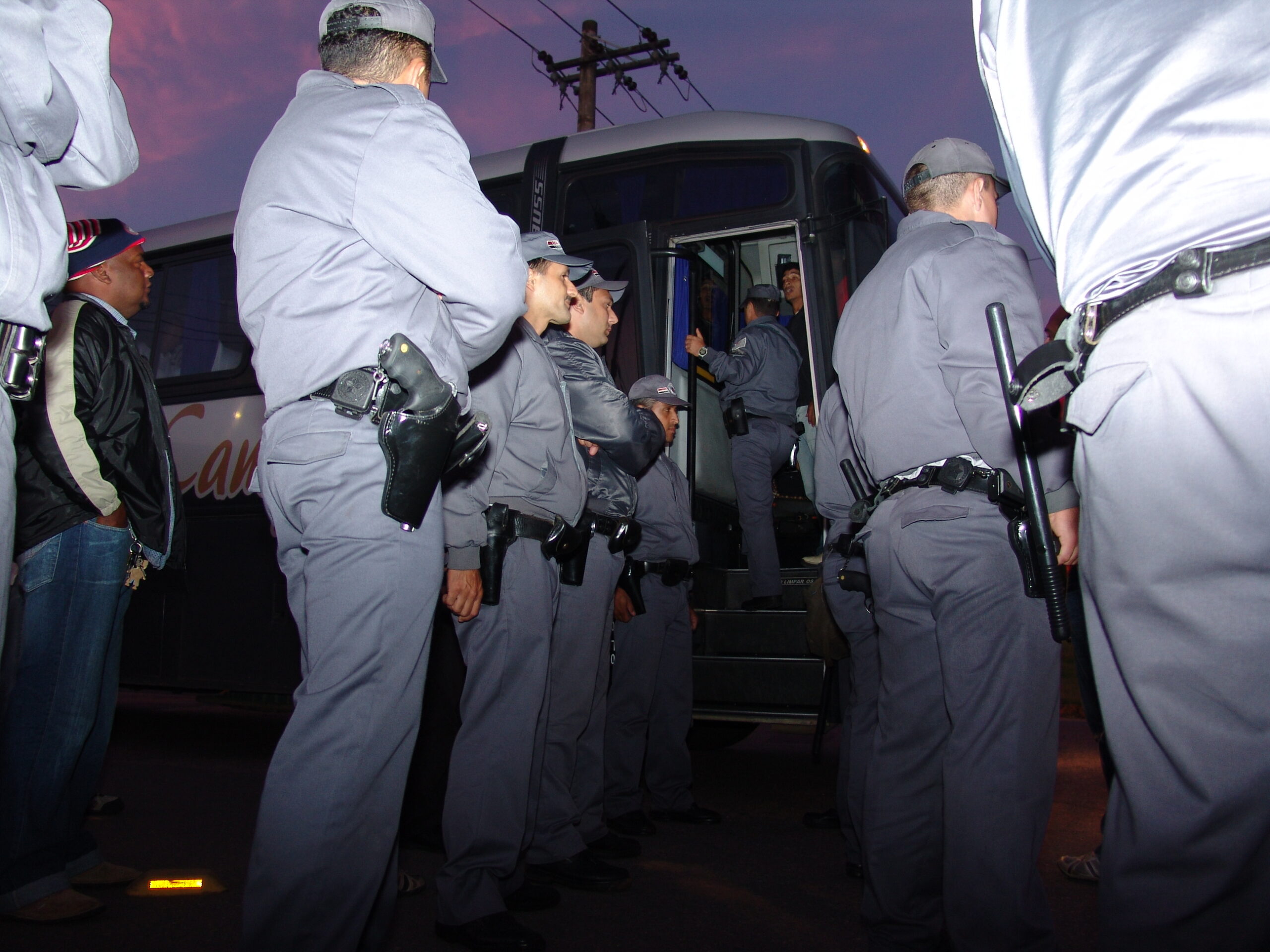 Greve Unilever - Vinhedo - 08dez2006 (7)