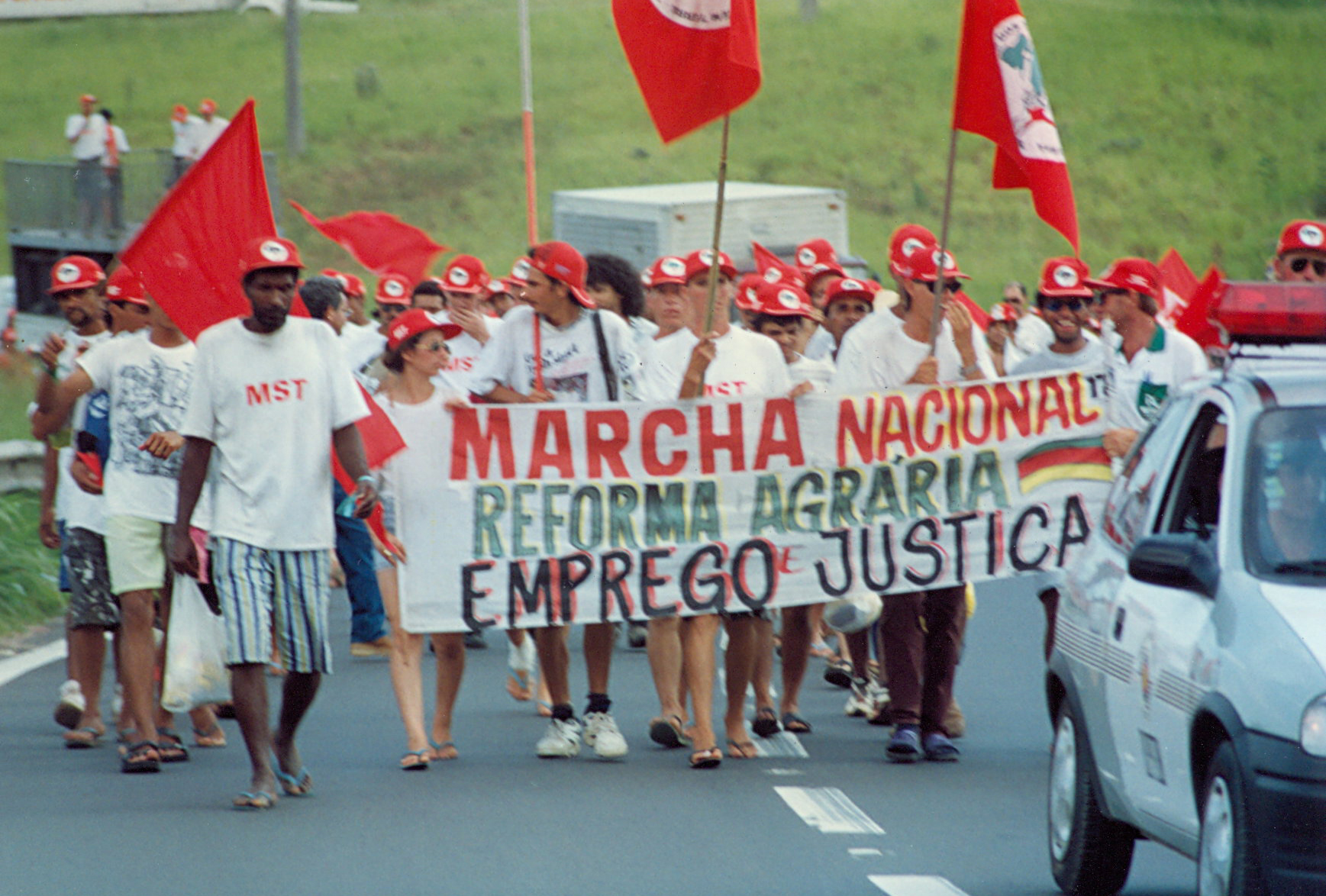 Passagem por Campinas da Marcha dos Sem-Terr (1)