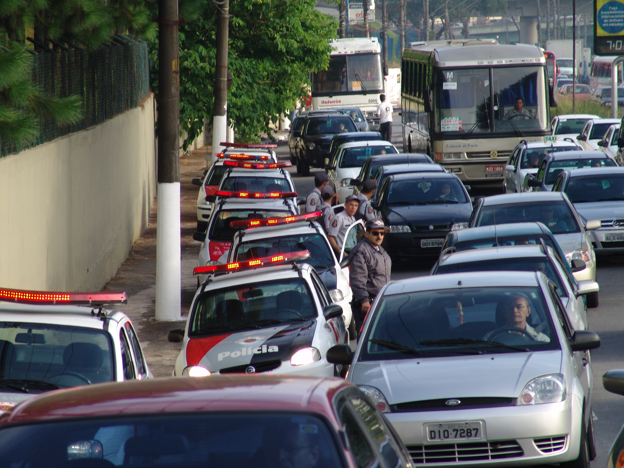 Unilever CentrEmpresSP 22fev05 (2)