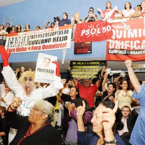 Ato Fora Hélio na Câmara Municipal em 24 de maio de 2011 - F: JZ