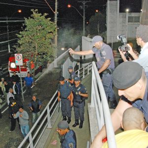 Ato Fora Hélio na Câmara Municipal em 15 de junho de 2011 - F: JZ
