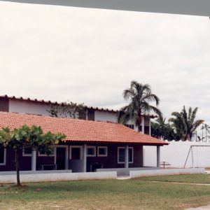 Colônia de férias reformada de Caraguatatuba em fevereiro de 1996_1