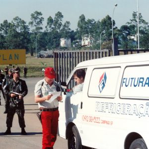 Greve dos Petroleiros, Replan recebe apoio do Exército em 24-05-1995_1