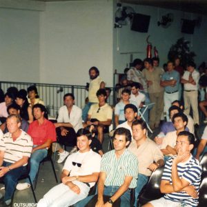 Assembleia aprova greve e fim do desconto de assistencial 1991_1